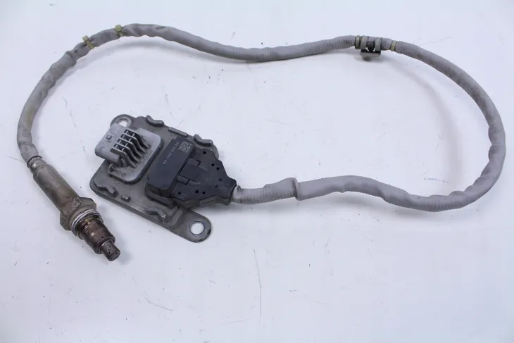 sonda-lambda-nox-jumper-iii-2-0bluehdi-9821120780-numer-katalogowy-czesci-9821120780-producent-czesci-citroen-oe
