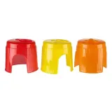 domek-na-drzewie-material-plastik