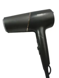 suszarka-do-wlosow-thermoshield-z-jonizacja-czarna-2300w-philips-bhd538-30