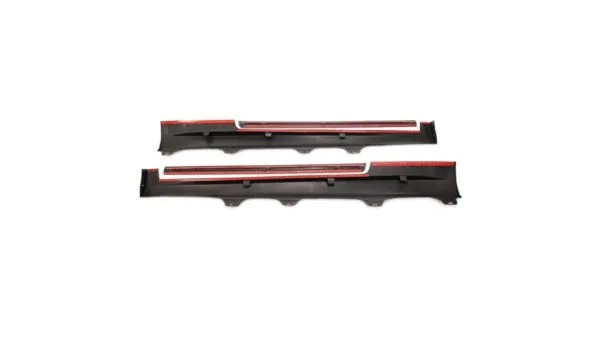 progi-do-vw-scirocco-iii-08-17-r-look