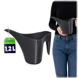 konewka-domowa-ogrodowa-do-podlewania-kwiatow-roslin-mala-plastikowa-12l