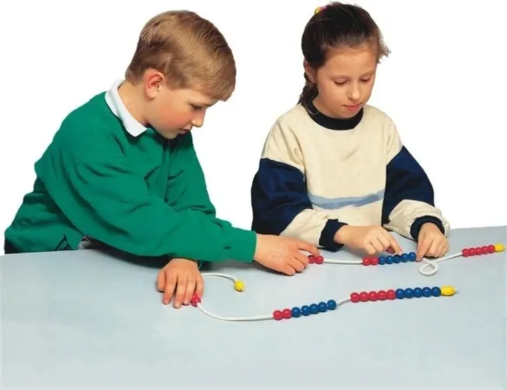 korale-matematyczne-100-epideixis-wysokosc-produktu-30-cm