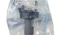 wtryskiwacz-mercedes-6420701287-bosch-0445116027-nowy-oryginal