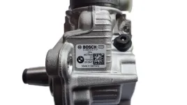 nowa-oryginalana-pompa-wtryskowa-bmw-8577645-bosch-0445010717