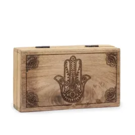 drewniane-pudelko-grawerowane-hamsa-czarna-srednie