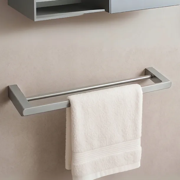 wieszak-lazienkowy-na-reczniki-qarx-model-3-inox-balneo-waga-z-opakowaniem-1-2-kg