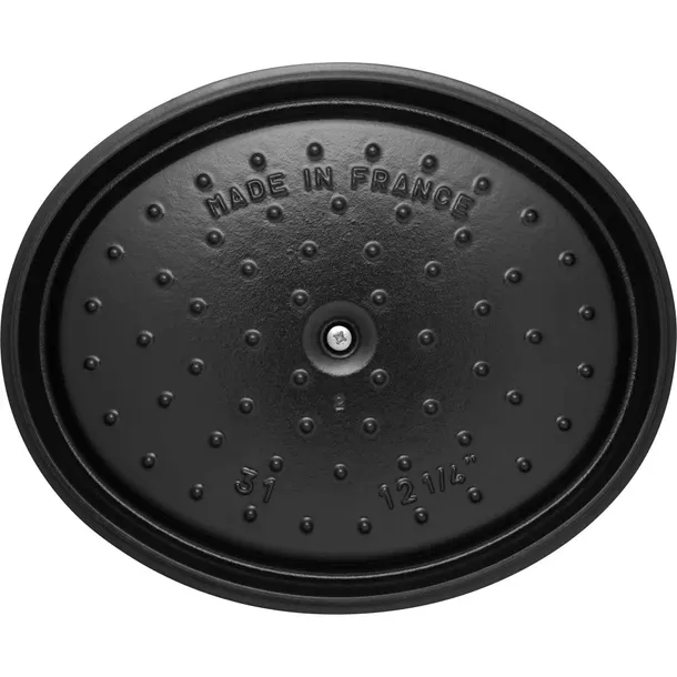 la-cocotte-oval-marka-staub