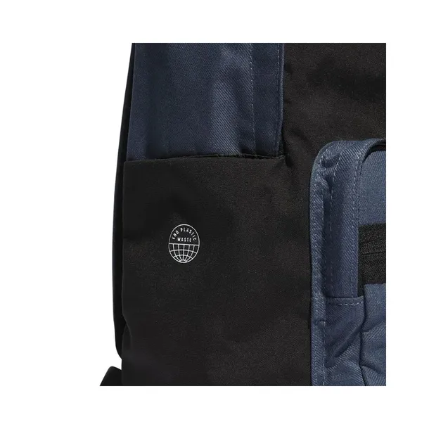 city-xplorer-marka-adidas