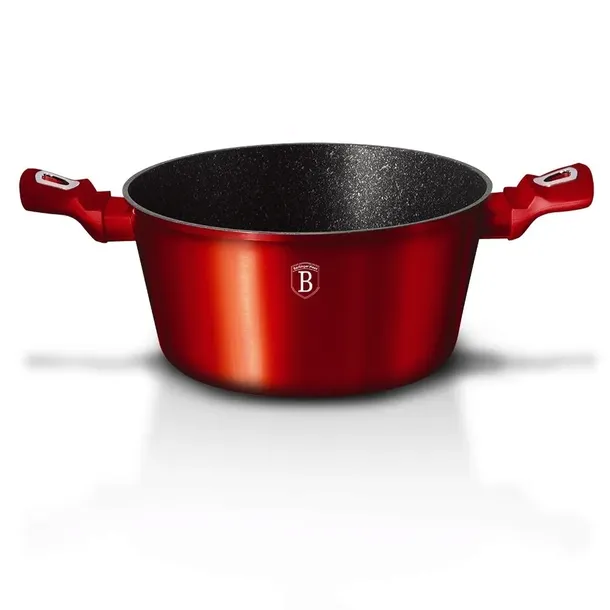 red-metallic-line-marka-berlinger-haus