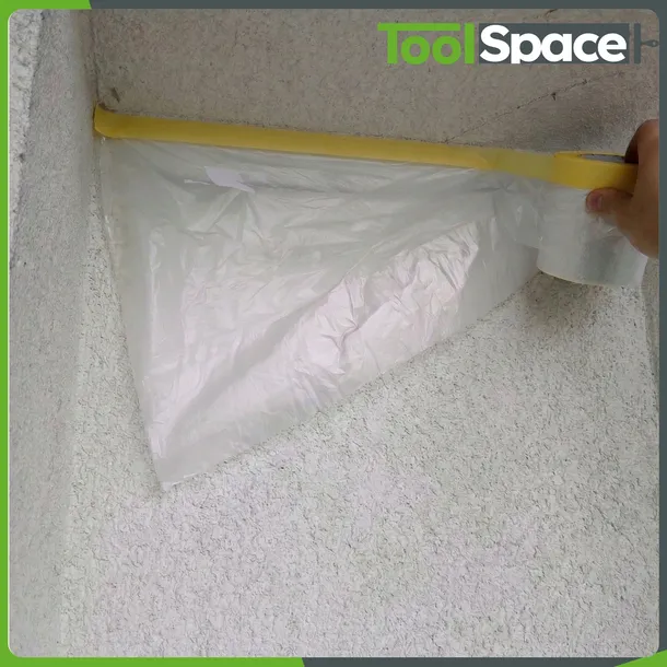 folia-malarska-ochronna-z-tasma-toolspace-110cm-x33m-antychlap-speedy-mask-dlugosc-33-m-szerokosc-1-1-m