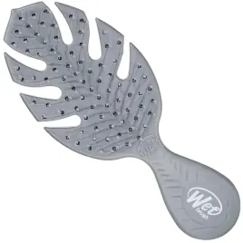 wet-brush-mini-detangler-go-green-szczotka-do-rozczesywania-wlosow-szara
