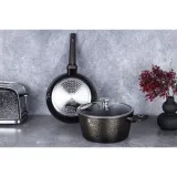 primal-gloss-marka-berlinger-haus