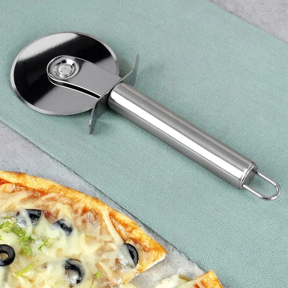 noz-do-pizzy-stalowy-19-cm