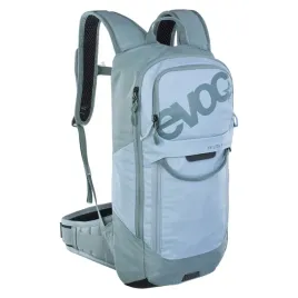 plecak-rowerowy-evoc-fr-lite-race-10l-z-grzbietem-niebieski