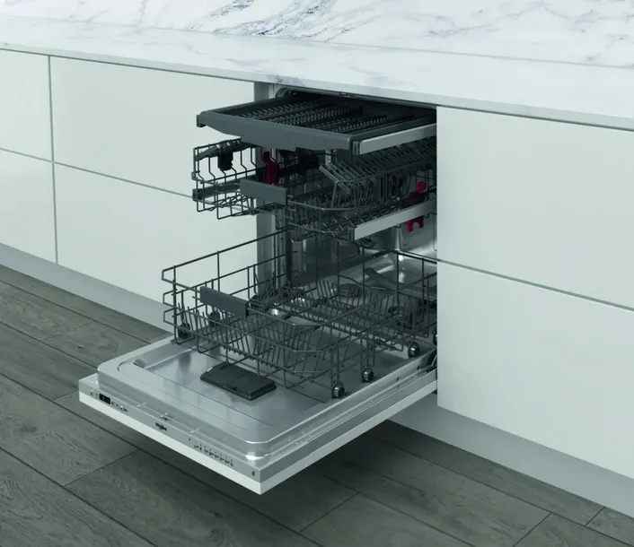 zmywarka-whirlpool-wic3c26f-panel-sterujacy-zintegrowany