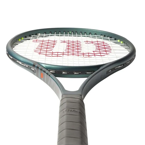 blade-104-v9-kod-producenta-wr150011u-marka-wilson