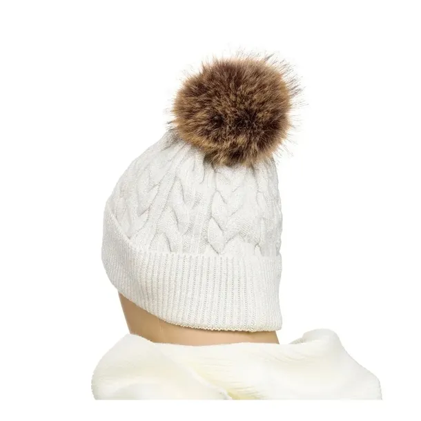ptn-hat-06-marka-peterson