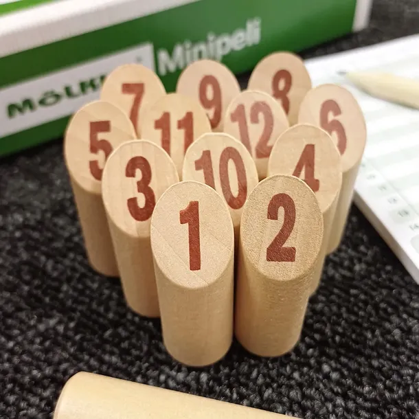 molkky-minipeli-stan-nowy-glebokosc-produktu-3-6-cm