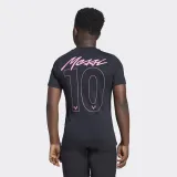 jm8950-marka-adidas