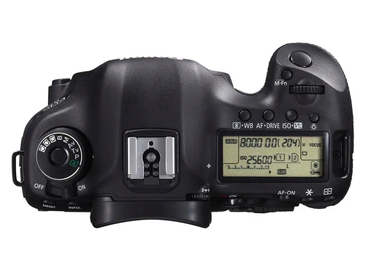 lustrzanka-canon-eos-5d-mark-iii-korpus-marka-canon