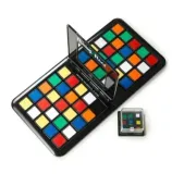 gra-strategiczna-rubiks-race-spin-master-czas-rozgrywki-do-15-minut