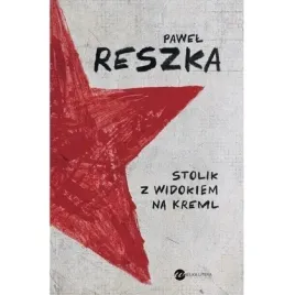 stolik-z-widokiem-na-kreml-wielka-litera