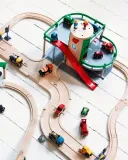 brio-parking-ravensburger-material-drewno