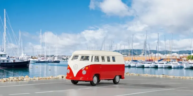 siku-super-vw-t1-bus-siku-wiek-dziecka-3-lata