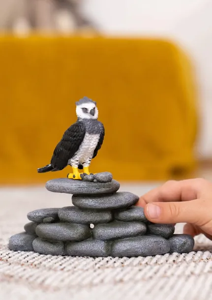 harpia-wielka-schleich-material-plastik
