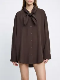 koszula-z-apaszka-oversize-brazowa-szerokie-rekawy