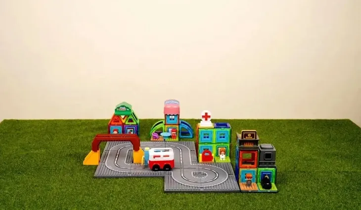 magformers-town-set-market-liczba-elementow-1