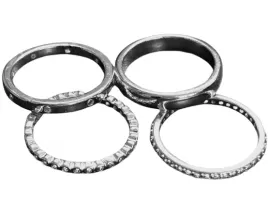 zestaw-4-pierscionkow-stacking-srebrnych-z-cyrkoniami-rozmiar-18-mm
