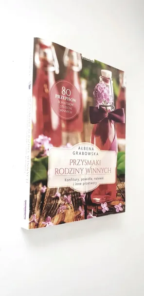 przysmaki-rodziny-winnych-wydawnictwo-wydawnictwo-zwierciadlo