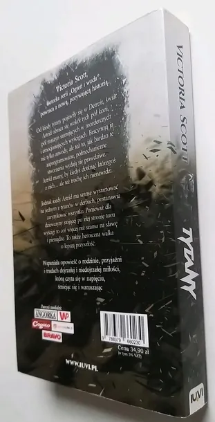 tytany-iuvi-jezyk-polski