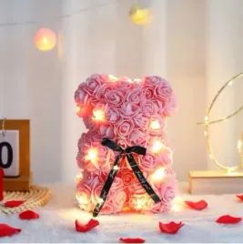 mis-kwiatowy-z-czerwonych-roz-25cm-roze-platkami