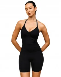 damski-komplet-sportowy-z-push-up-halter-top-krotkie-spodenki-rozmiar-m