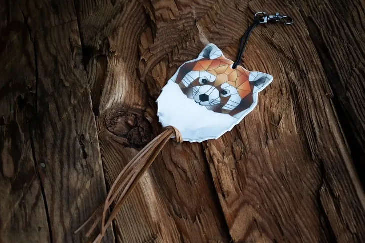 breloczek-odblaskowy-origami-czerwona-panda-sof-marka-inna