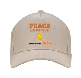 czapka-z-daszkiem-smieszny-nadruk-praca-jest-jak-kurnik-chodze-bo-sa-jaja