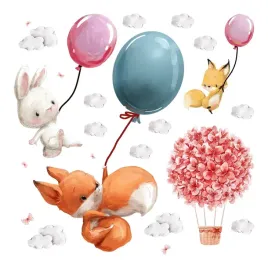 set-naklejek-slodkie-male-zwierzatka-z-balonami-w-niebie-akwarela-60x76-cm