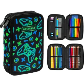 astrabag-piornik-szkolny-dwukomrowy-wyposazenie-kredki-pisaki-game-on