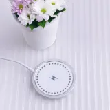 ladowarka-indukcyjna-qi-15w-do-google-pixel-8-zlacza-usb-typ-c