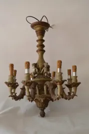stary-palacowy-zyrandol-lampa-motyw-aniolow