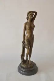 akt-kobieta-rzezba-z-brazu-figura