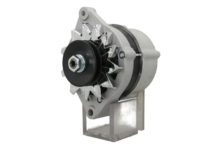 nowy-alternator-volvo-penta-100a