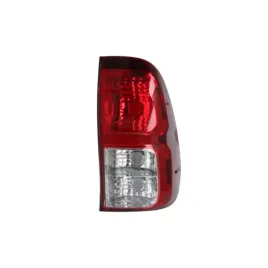 lampa-tylna-prawa-zespolona-toyota-hilux-viii-2-4d-2015-