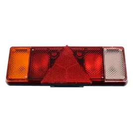 lampa-tylna-zesp-5-segm-lewa-trojkat-z-gniazdem