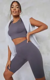 szare-sportowe-kolarki-prettylittlething-m