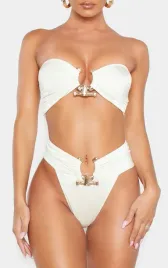 kremowy-dol-od-bikini-ze-zlotym-akcentem-prettylittlething-l