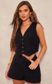 czarna-zapinana-kamizelka-prettylittlething-m