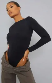 czarne-body-z-dlugim-rekawem-prettylittlething-m